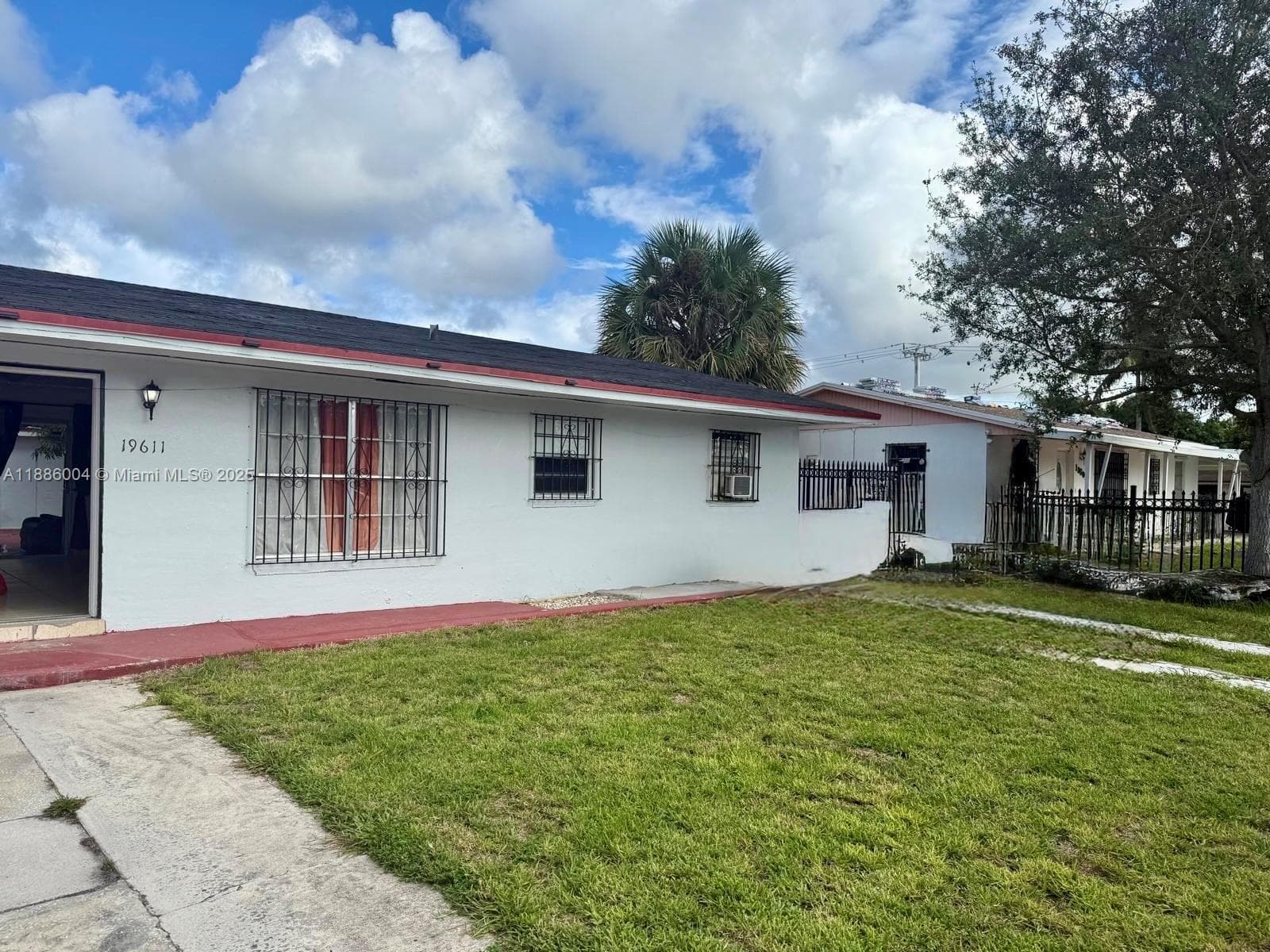 19611 NW 47th Ave, Miami Gardens FL 33055 — 2