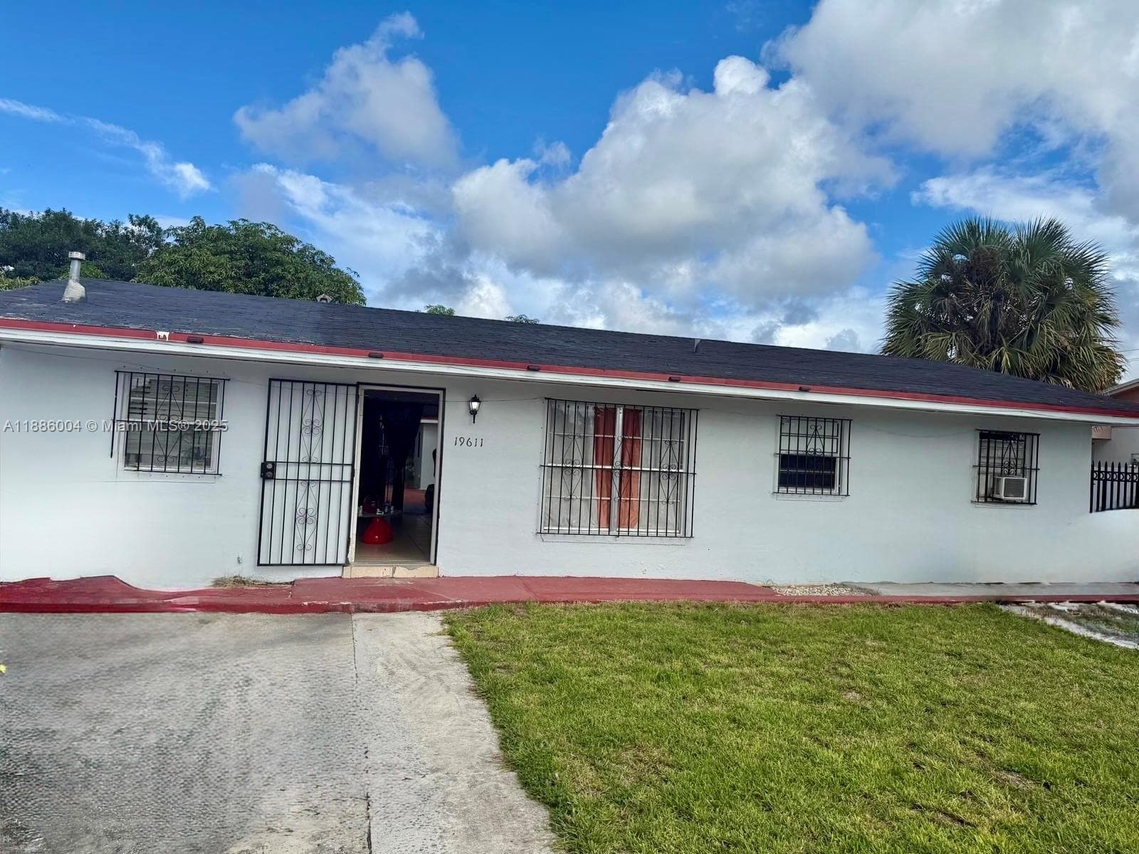 19611 NW 47th Ave, Miami Gardens FL 33055 — 1