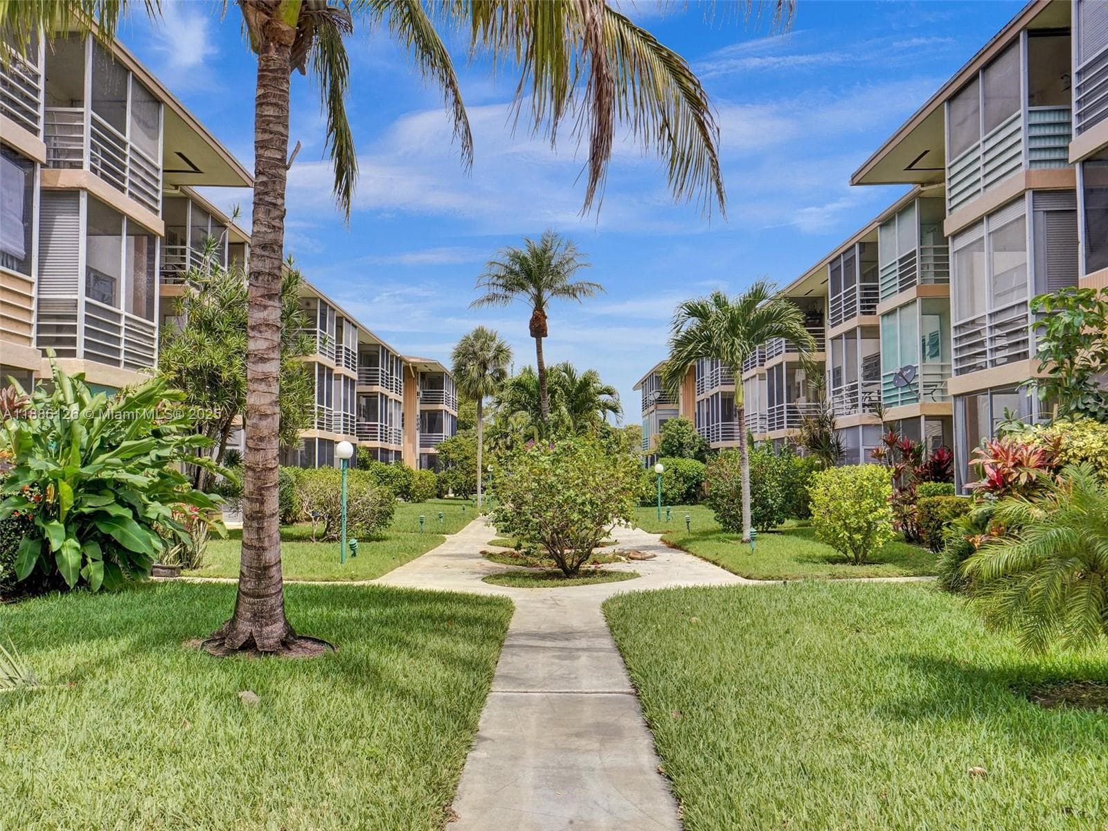 17090 NE 14th Ave # 104, North Miami Beach FL 33162 — 21