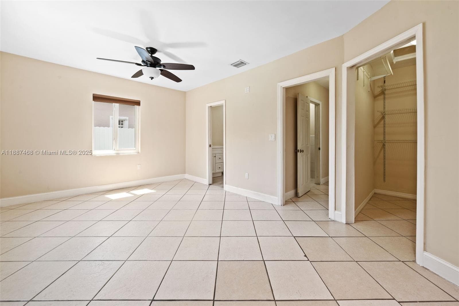 573 Palmetto Dr, Miami Springs FL 33166 — 15