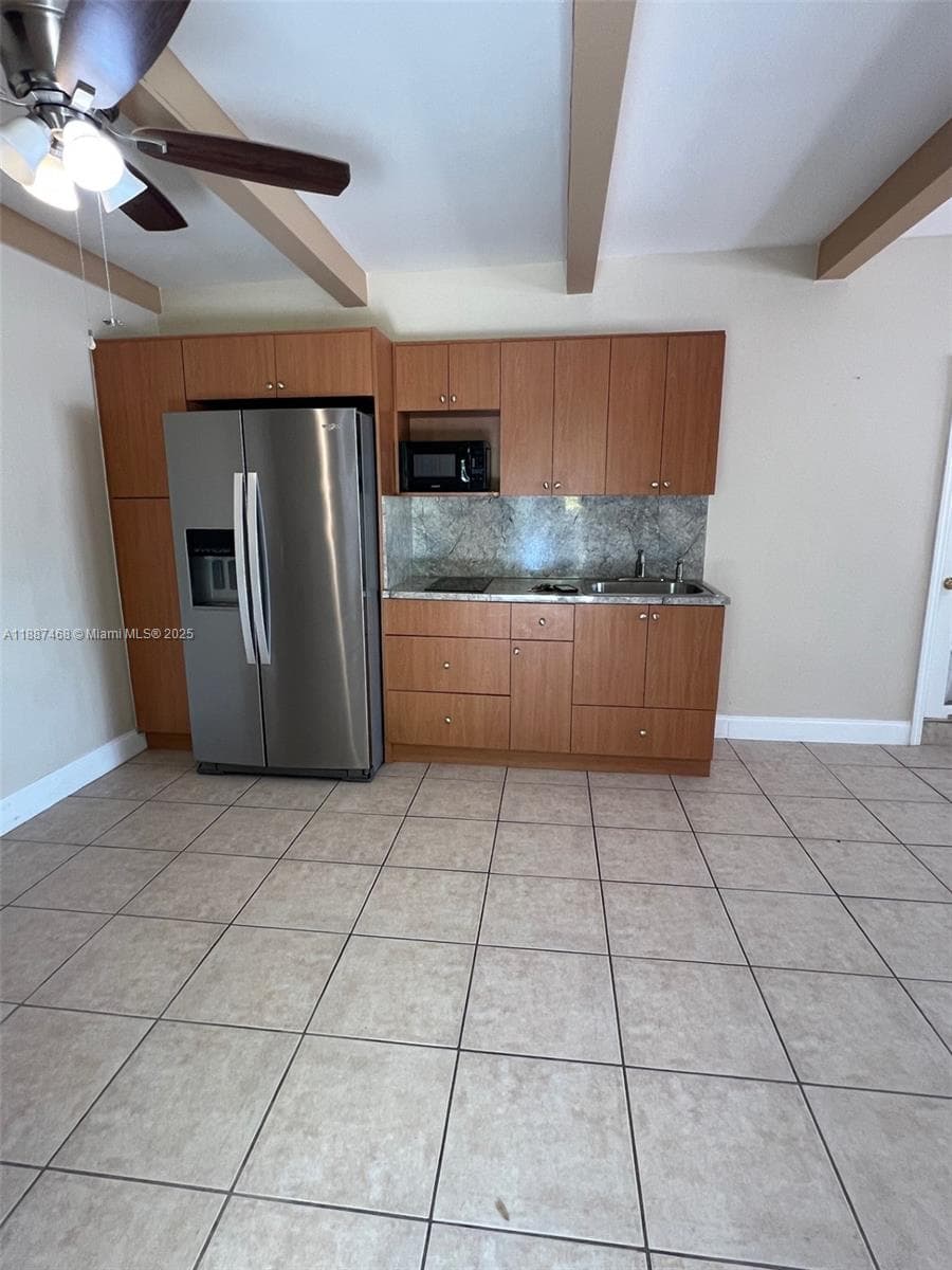 573 Palmetto Dr, Miami Springs FL 33166 — 31