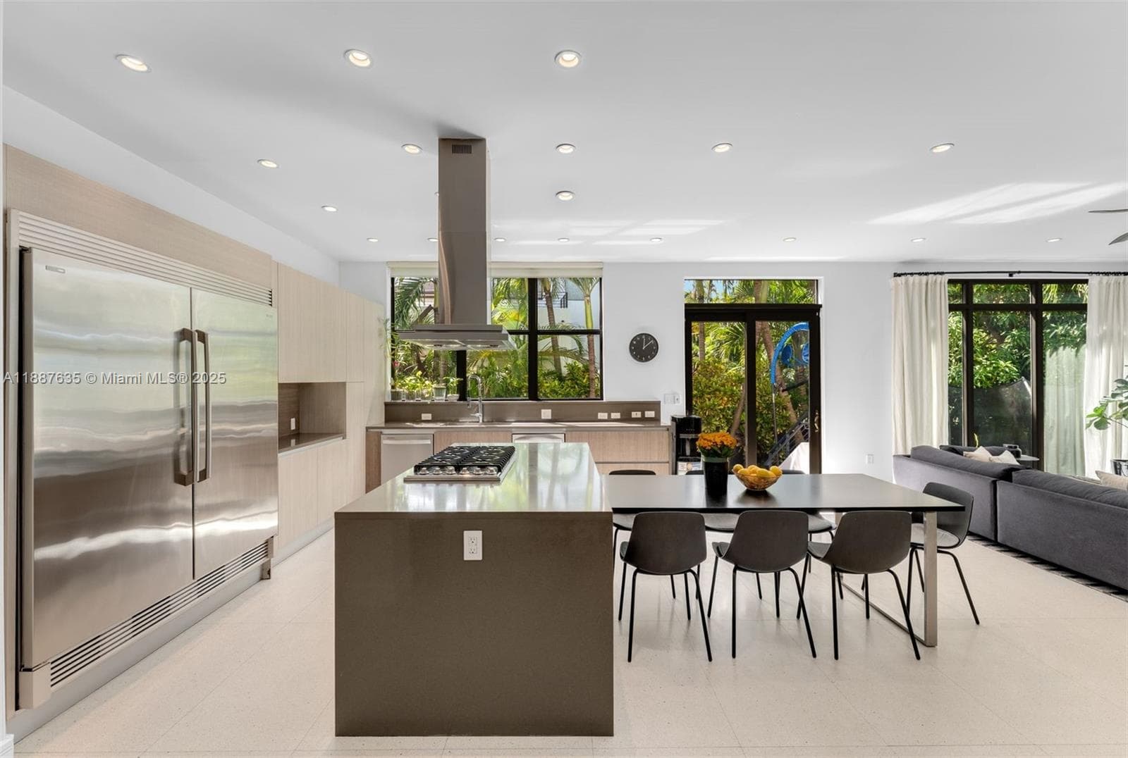 330 Caribbean Rd, Key Biscayne FL 33149 — 12