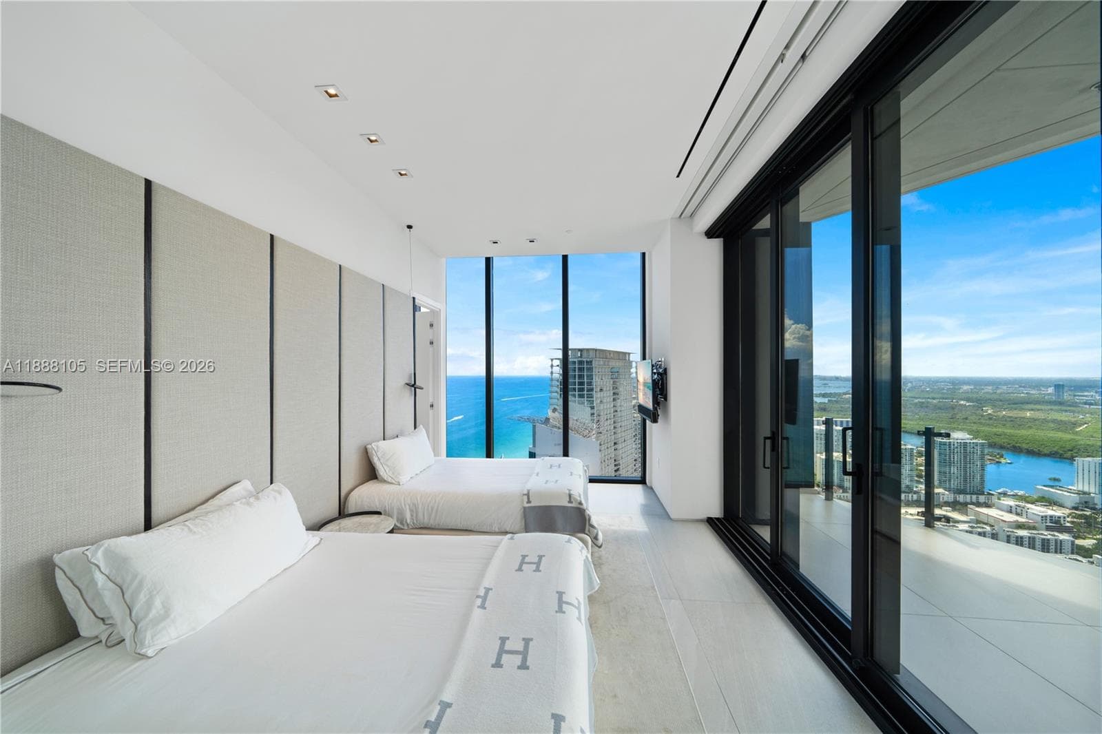 17141 Collins Ave # 1, Sunny Isles Beach FL 33160 — 15
