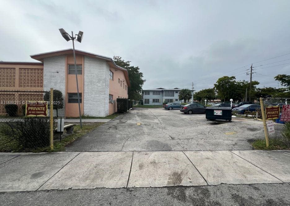 19080 NE 3rd Ct # 312, Miami FL 33179 — 3