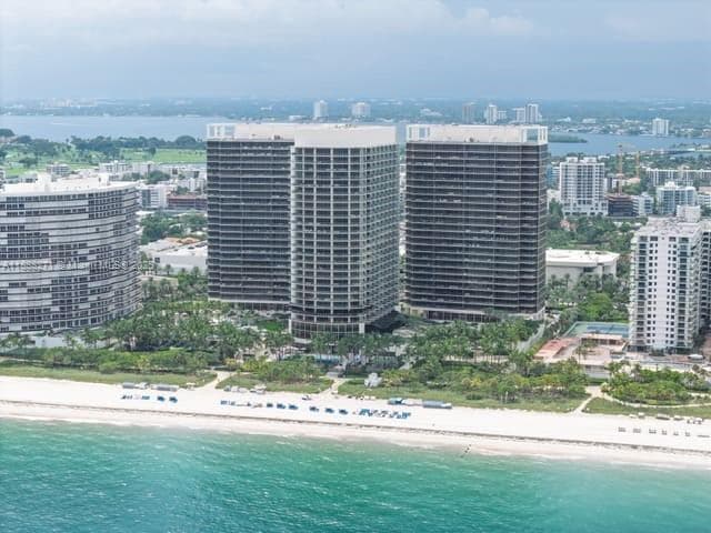 Bal Harbour Center Condo, Bal Harbour, FL — 41