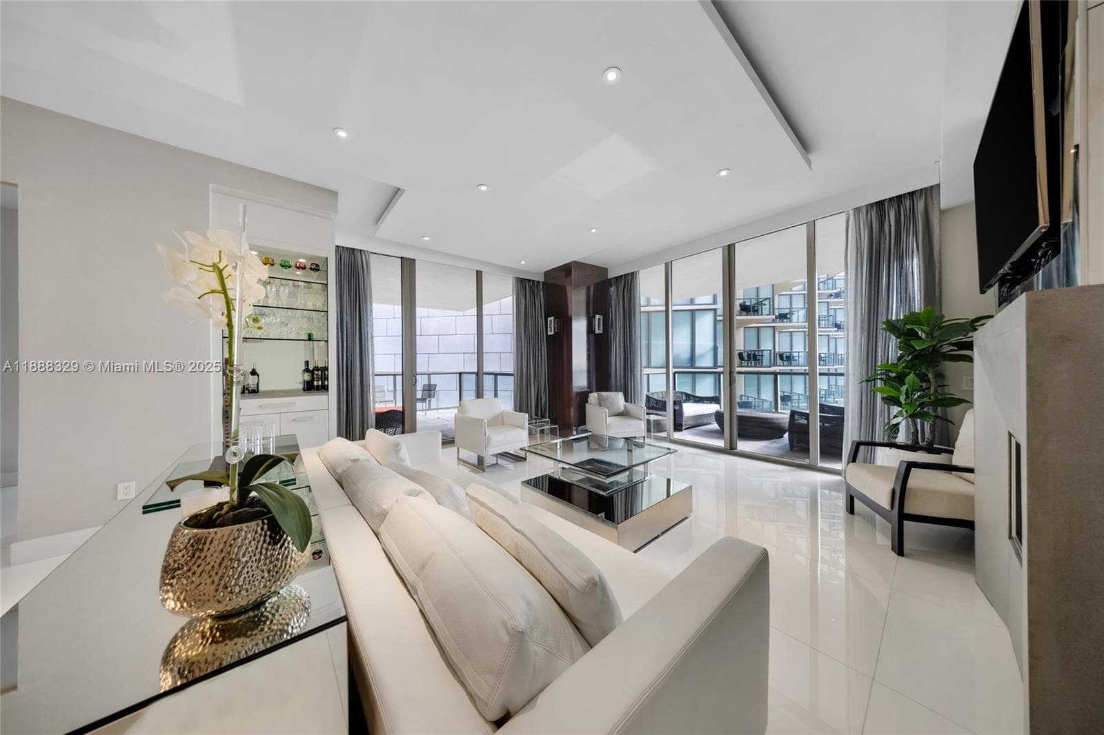 9701 Collins Avenue, Bal Harbour FL 33154 — 18