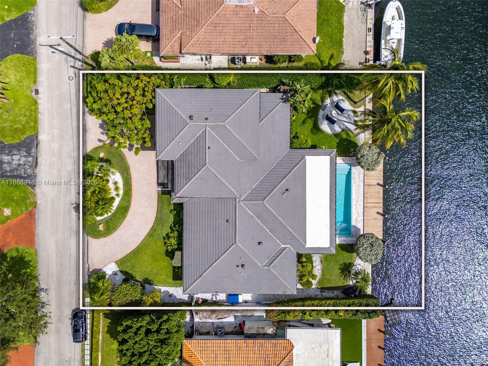 1370 NE 103rd St, Miami Shores FL 33138 — 5