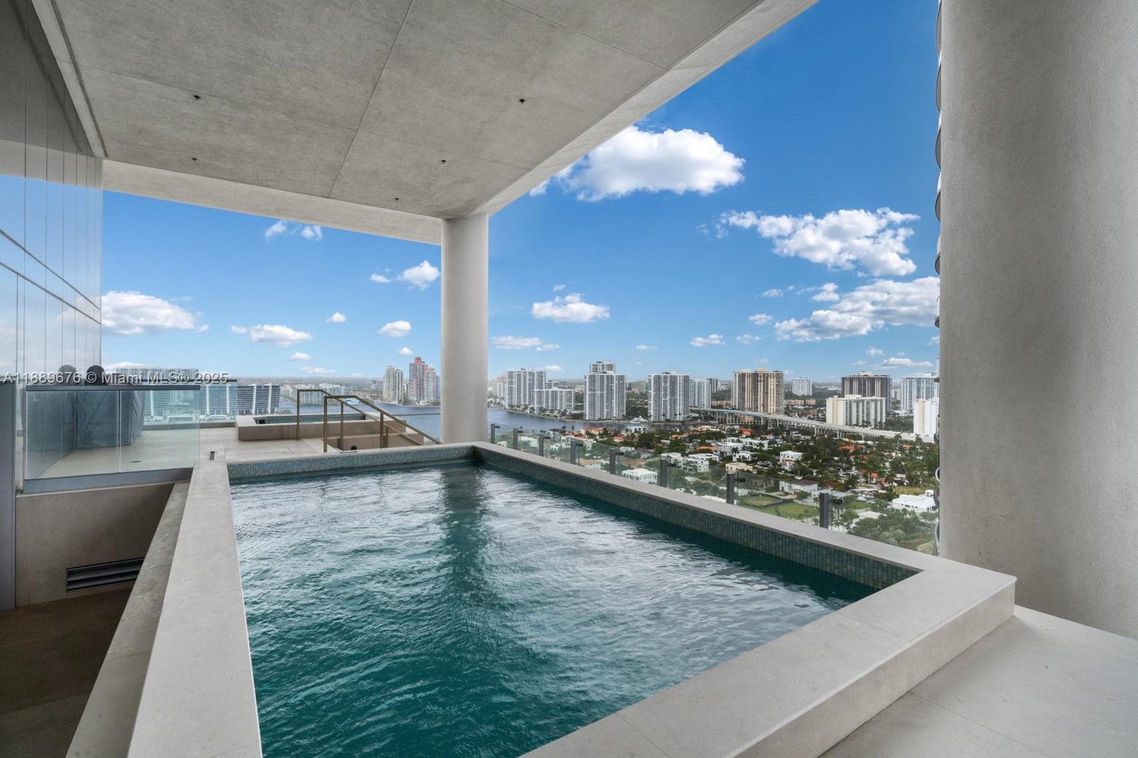 18501 Collins Ave # 2301, Sunny Isles Beach FL 33160 — 71