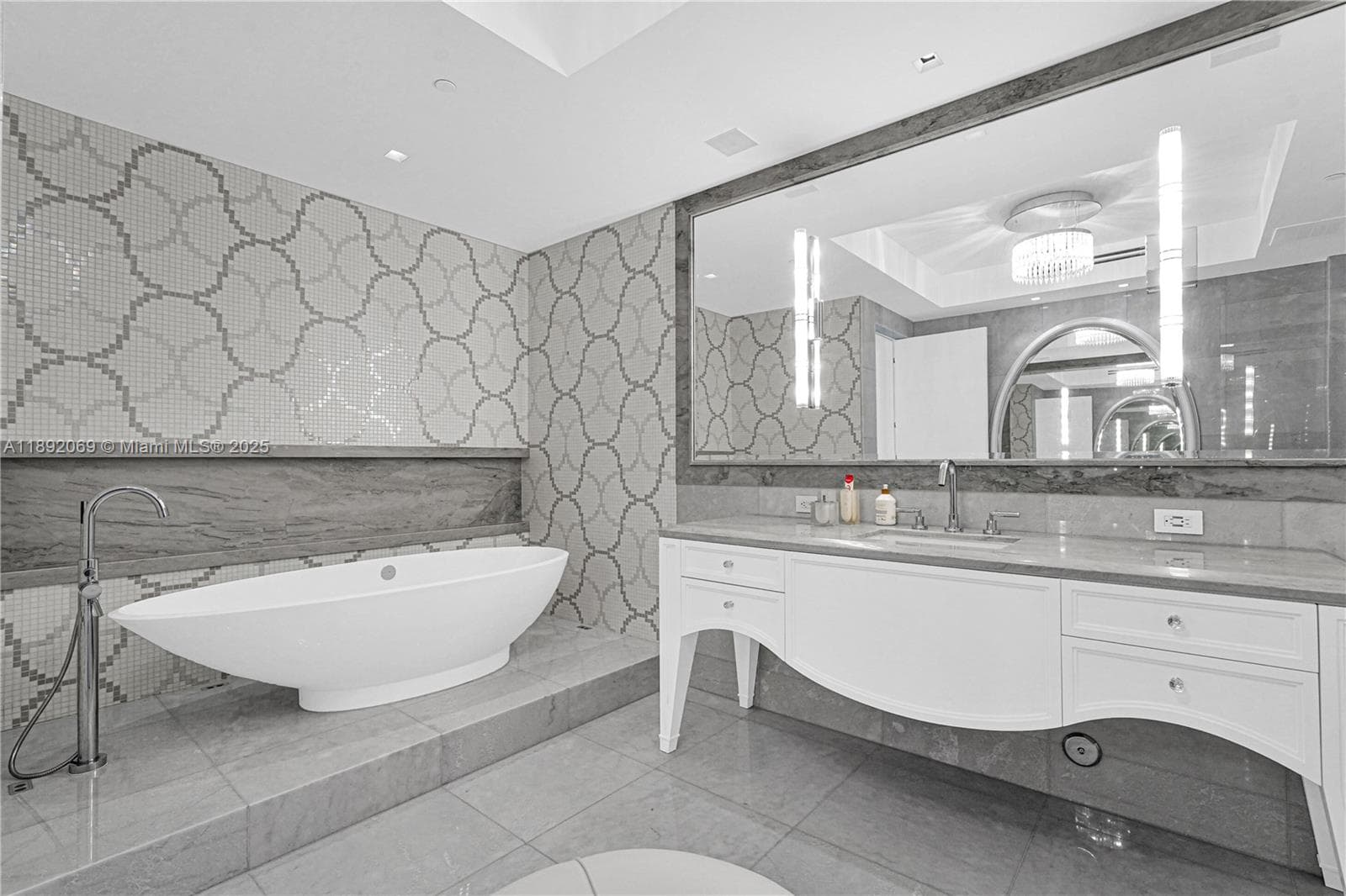 9701 Collins Ave # 2103S, Bal Harbour FL 33154 — 35
