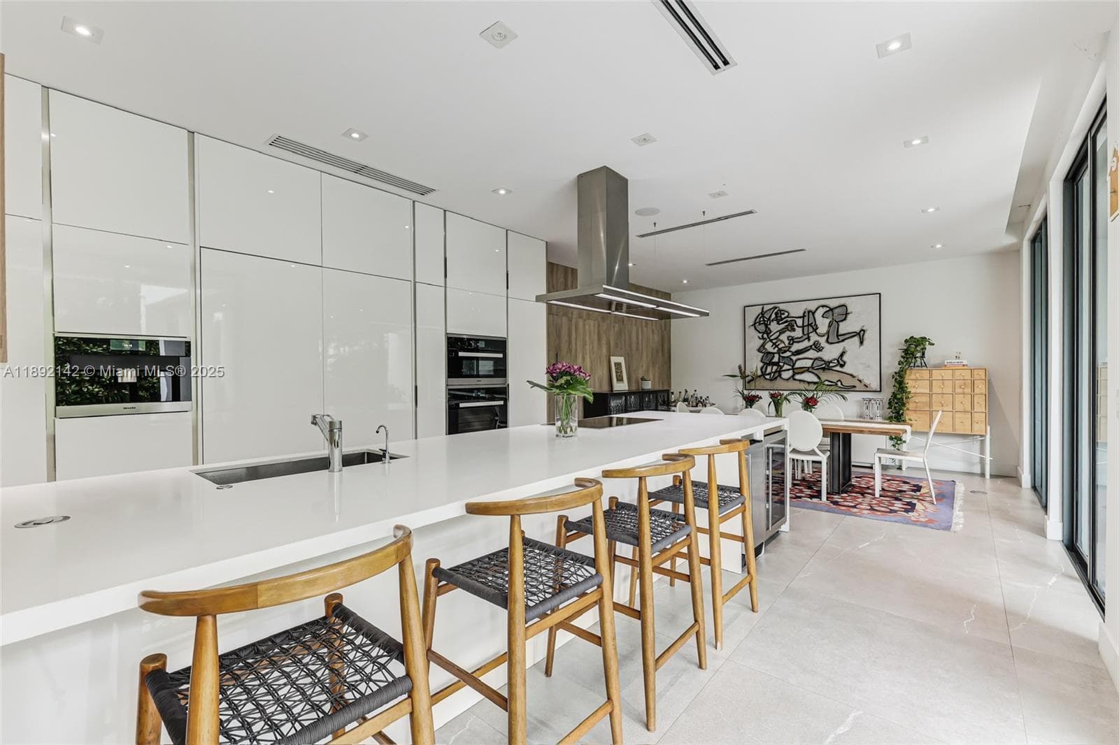 445 Ridgewood Rd, Key Biscayne FL 33149 — 10