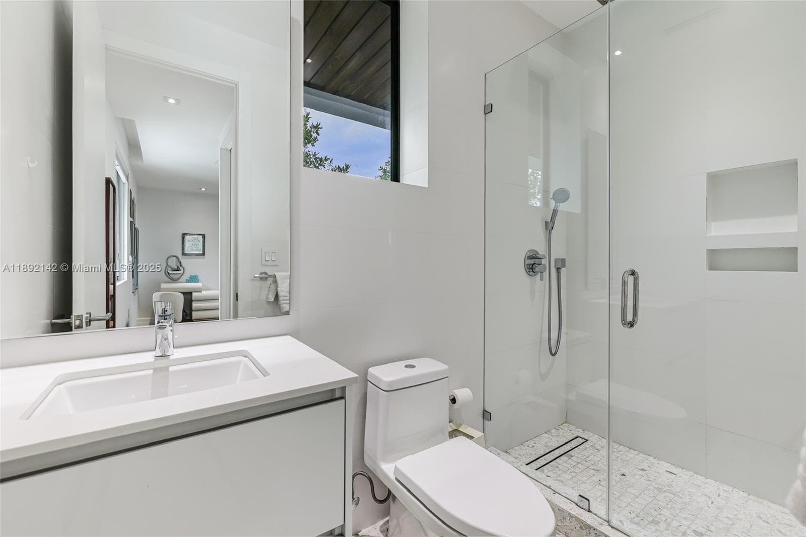 445 Ridgewood Rd, Key Biscayne FL 33149 — 19