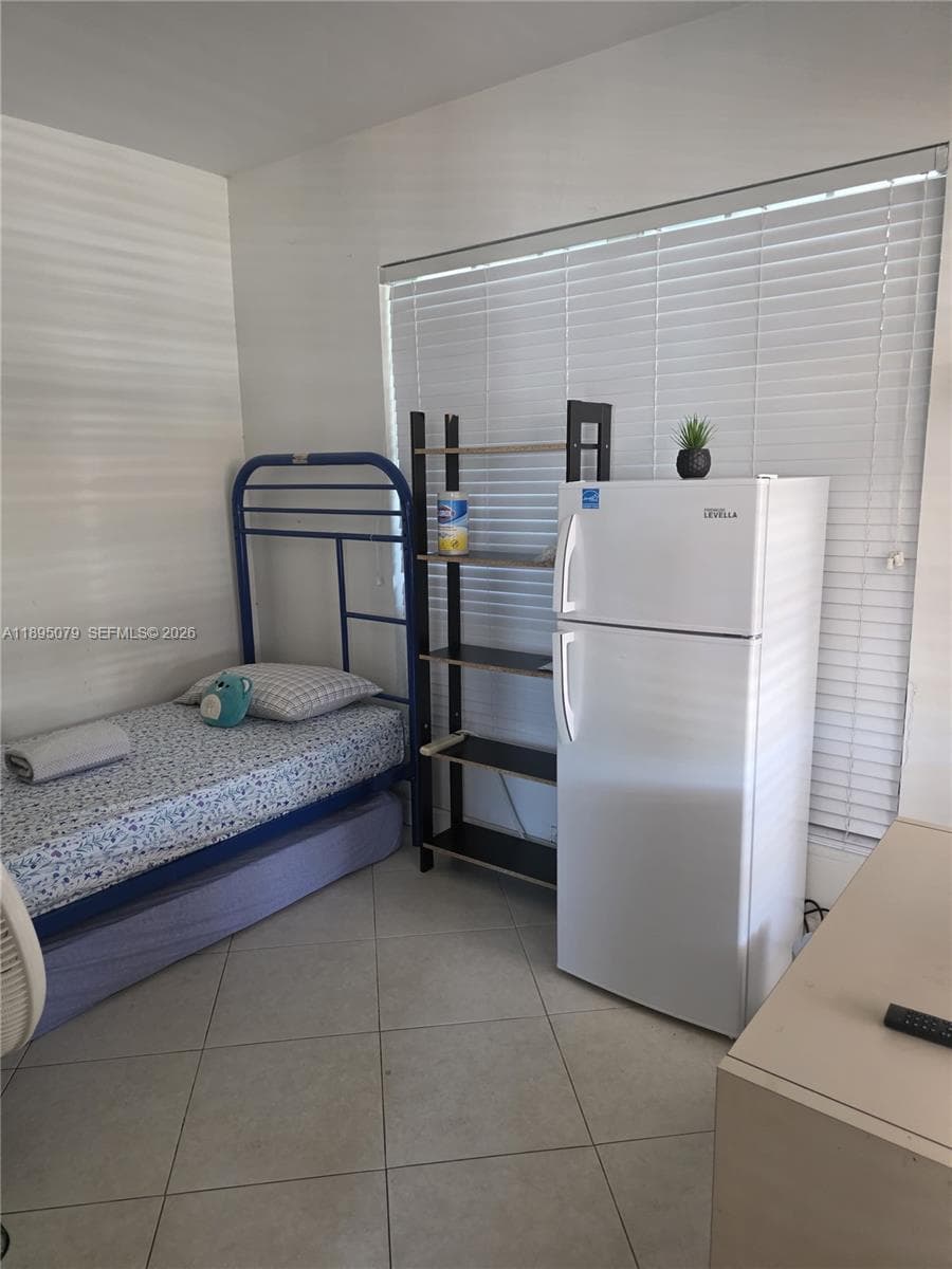 12941 Auralia Rd, North Miami FL 33181 — 17