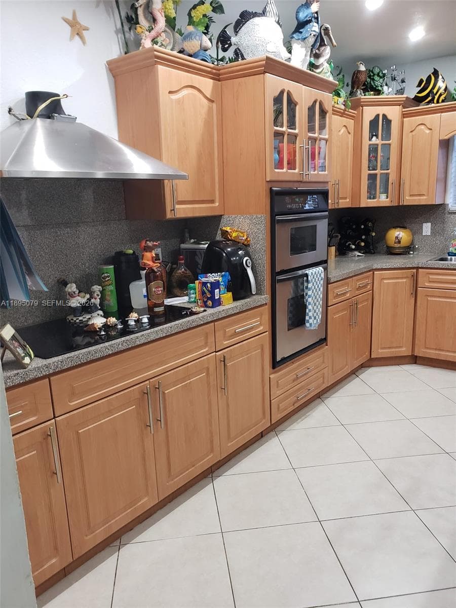 12941 Auralia Rd, North Miami FL 33181 — 30