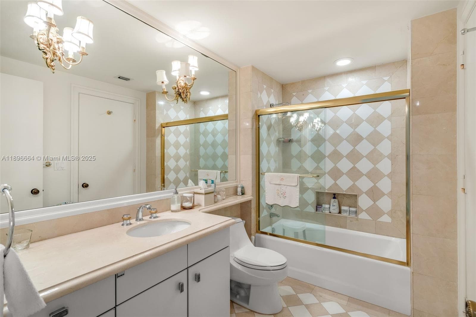 445 Grand Bay Dr # 1001, Key Biscayne FL 33149 — 38