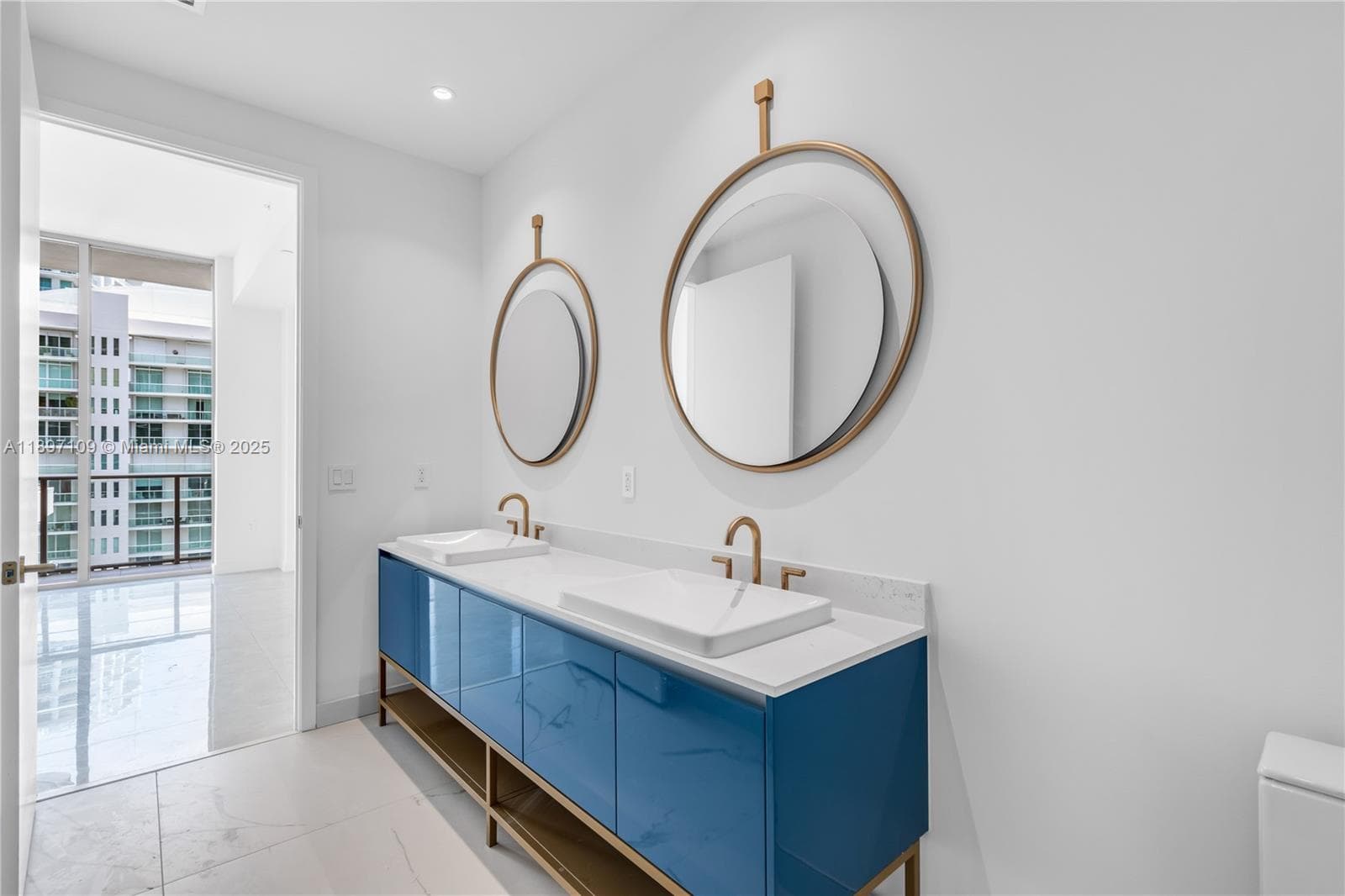 2655 S Bayshore # 1506, Coconut Grove FL 33133 — 16