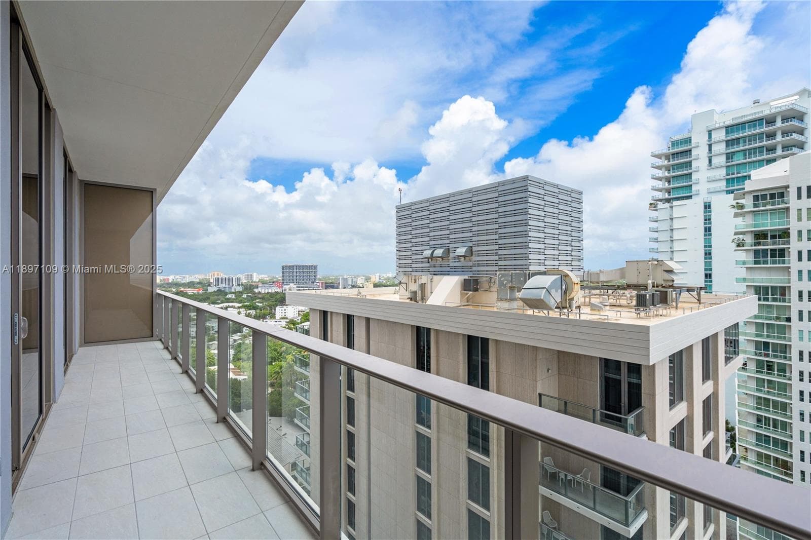 2655 S Bayshore # 1506, Coconut Grove FL 33133 — 26