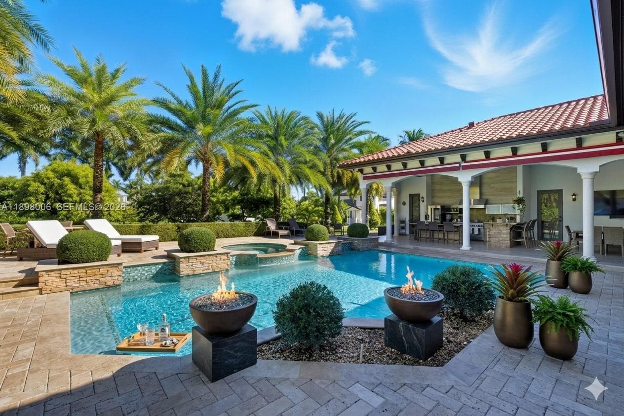 10181 NW 131st St, Hialeah Gardens FL 33018 — 13