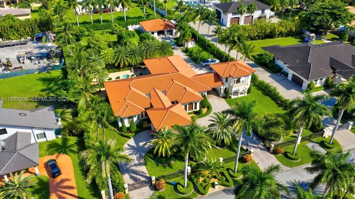 10181 NW 131st St, Hialeah Gardens FL 33018 — 5