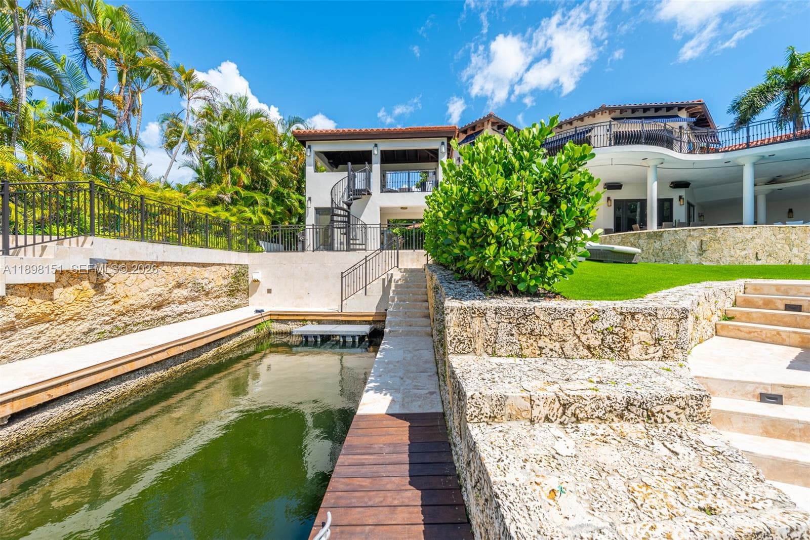6700 Granada Blvd, Coral Gables FL 33146 — 76