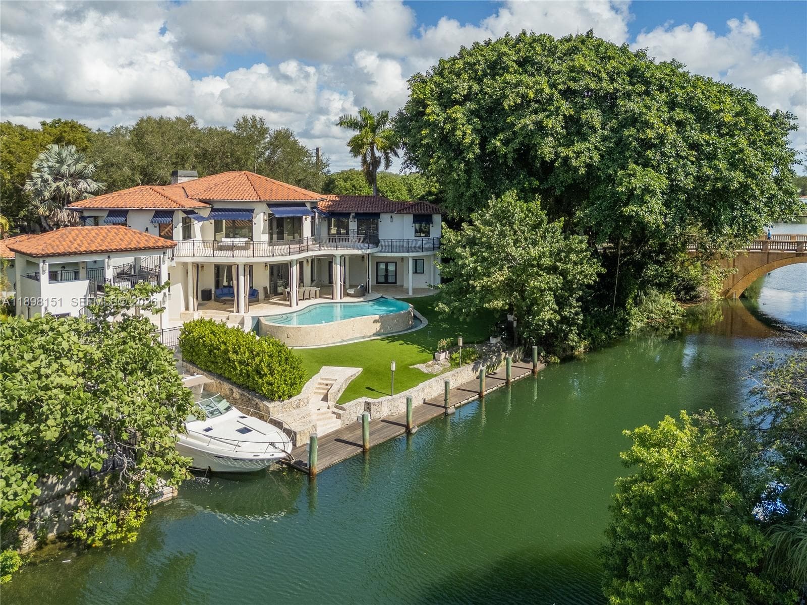 6700 Granada Blvd, Coral Gables FL 33146 — 63