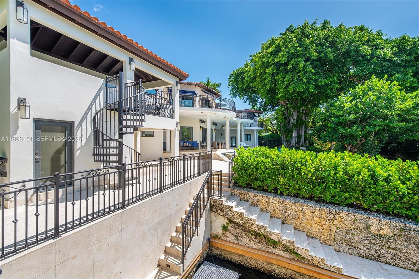 6700 Granada Blvd, Coral Gables FL 33146 — 78