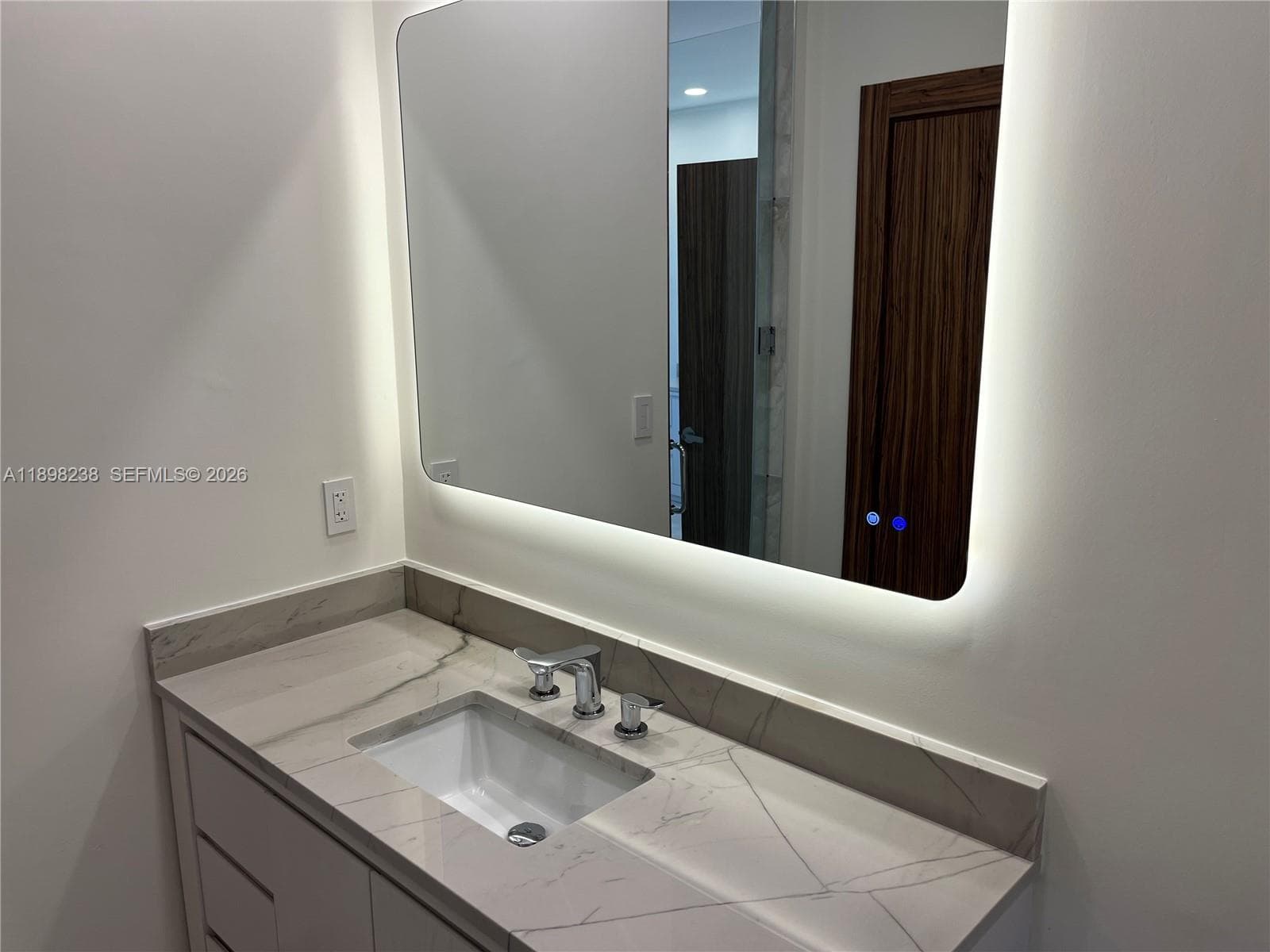 3705 NE 214  St # 13, Aventura FL 33180 — 32