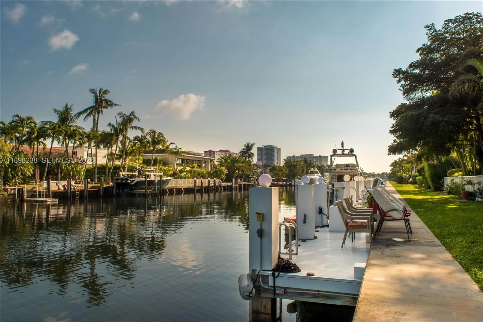 3705 NE 214  St # 13, Aventura FL 33180 — 10