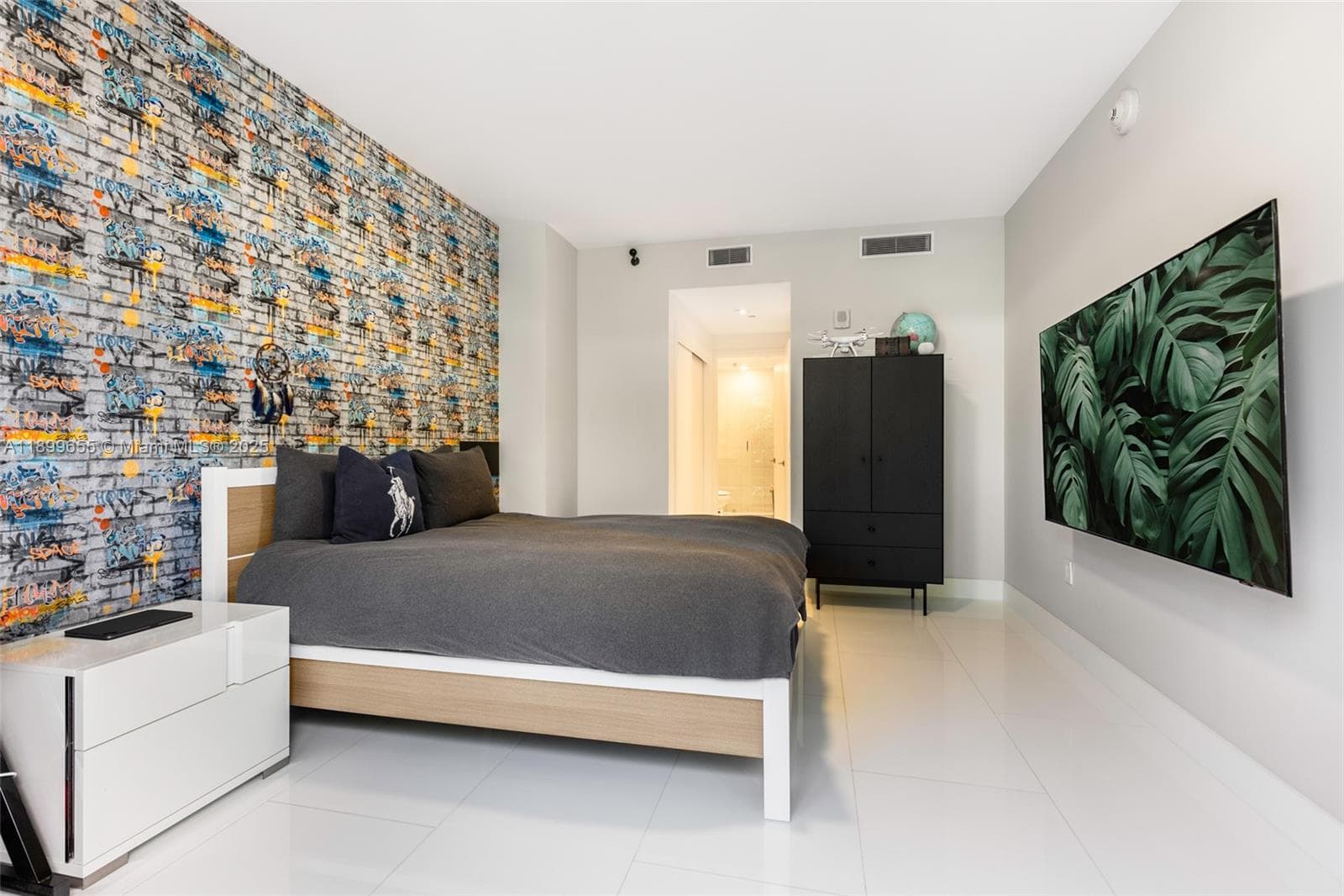 1 Collins Ave # 207, Miami Beach FL 33139 — 42