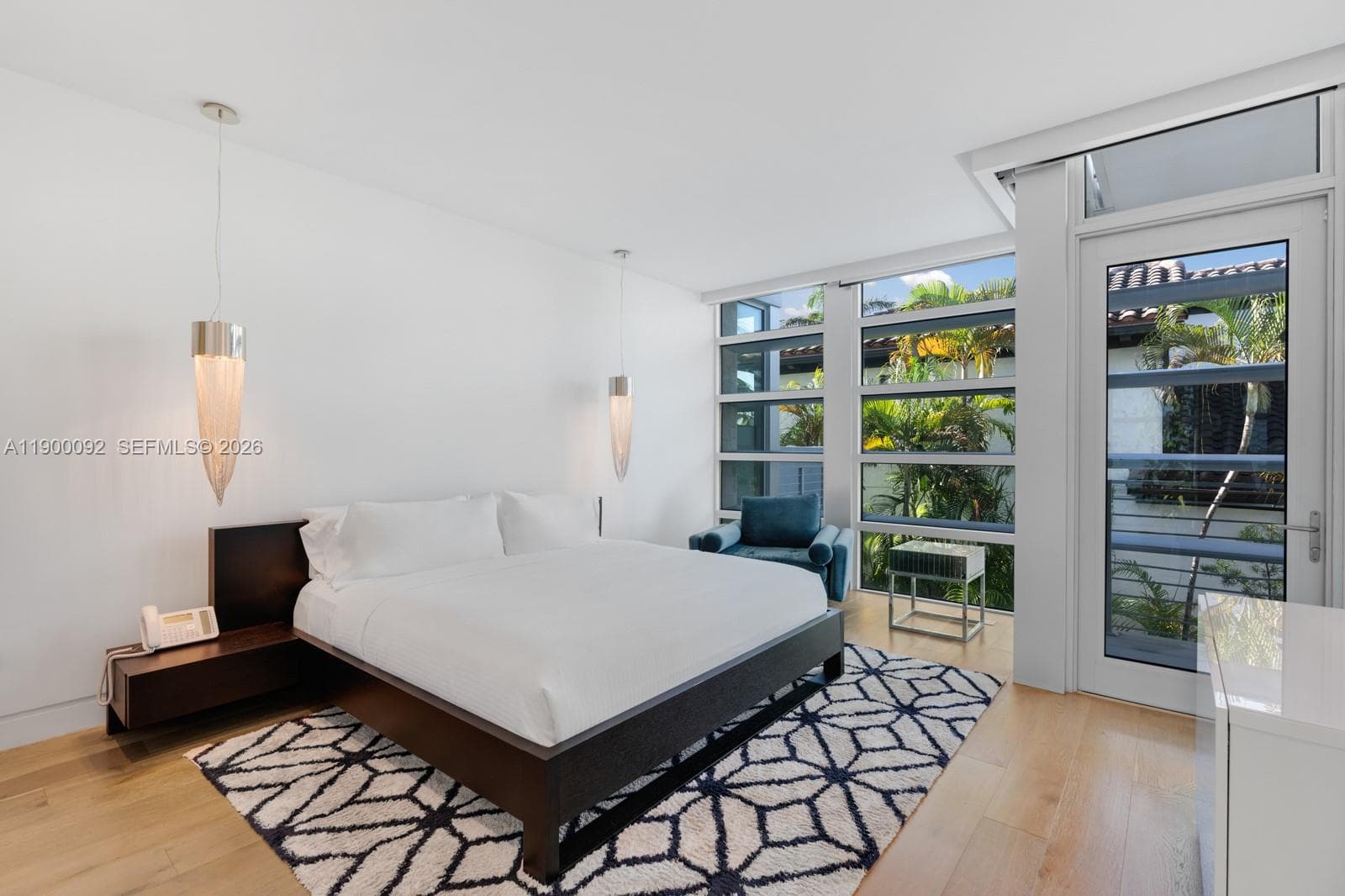 440 S Hibiscus Dr, Miami Beach FL 33139 — 46