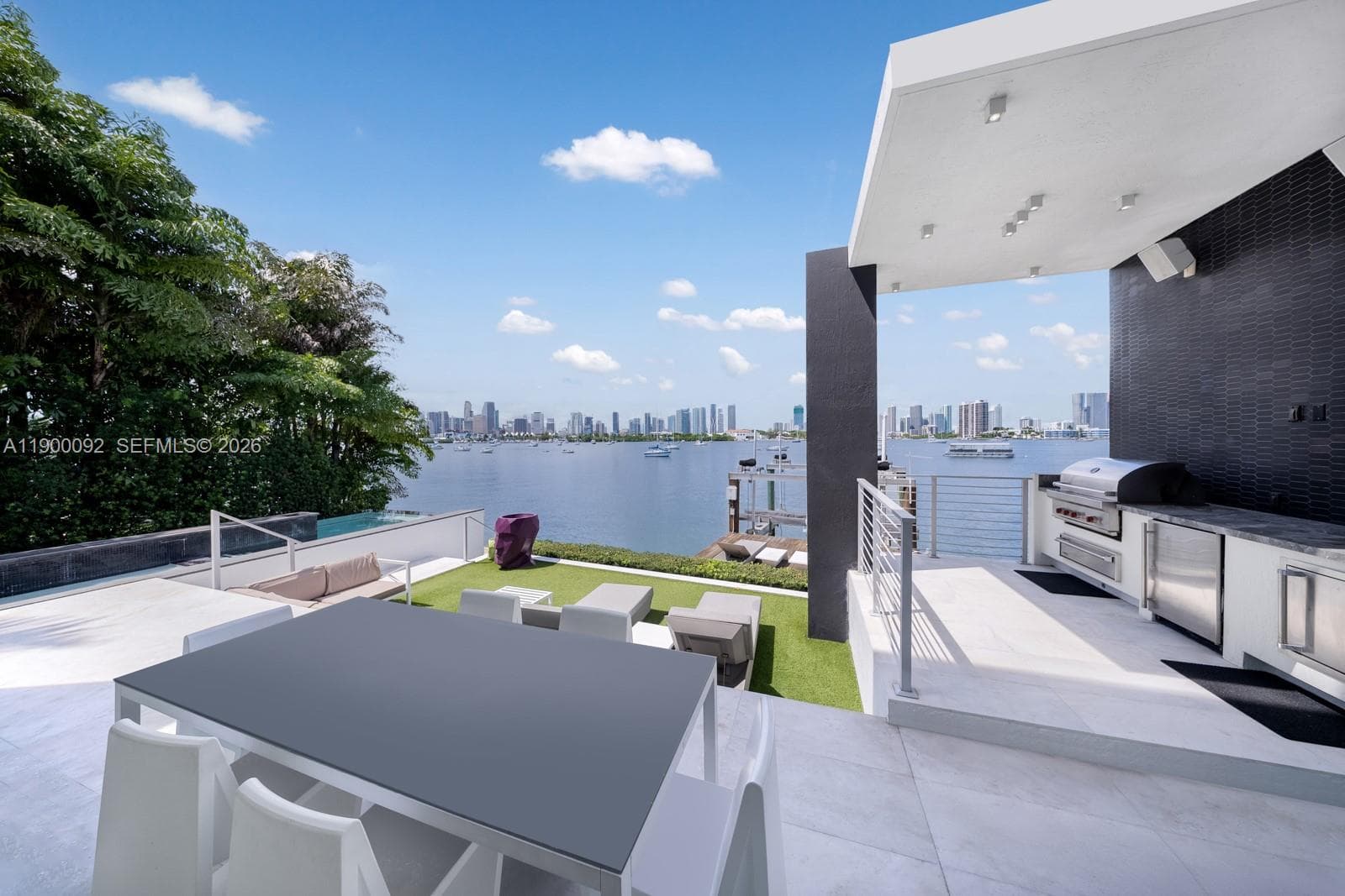 440 S Hibiscus Dr, Miami Beach FL 33139 — 71