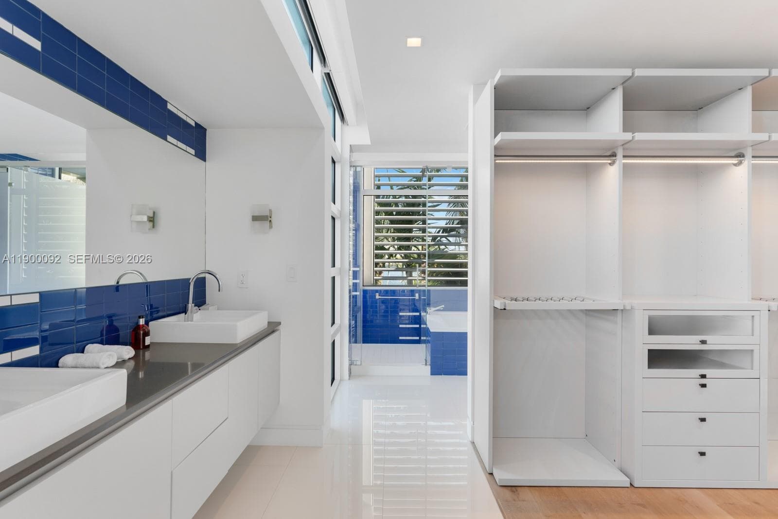 440 S Hibiscus Dr, Miami Beach FL 33139 — 33