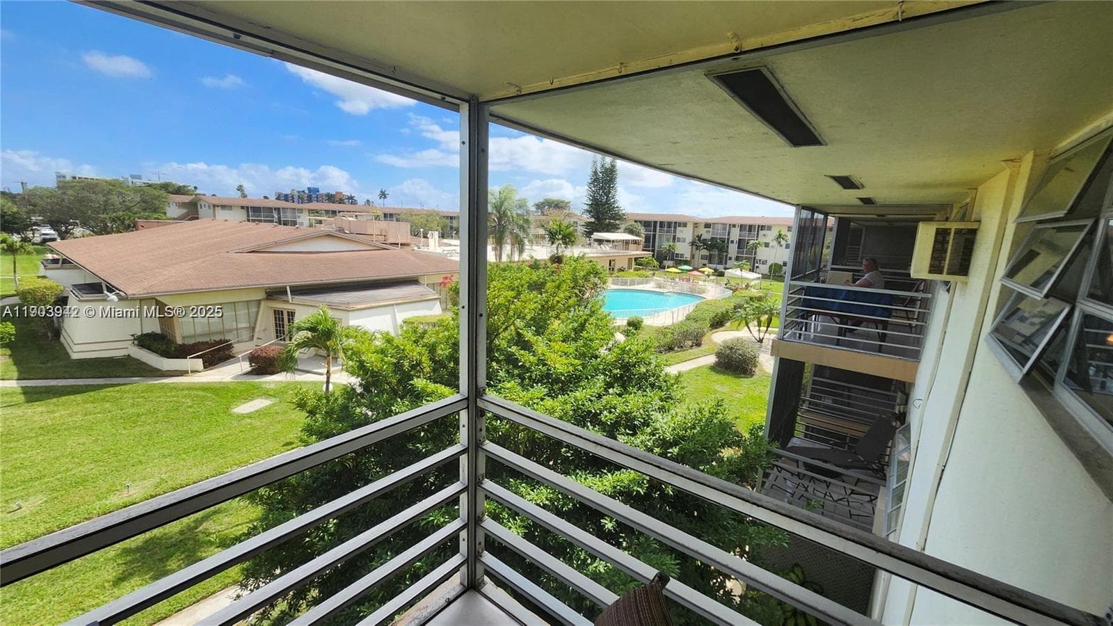 16901 NE 13th Ave # 306, Miami FL 33162 — 19