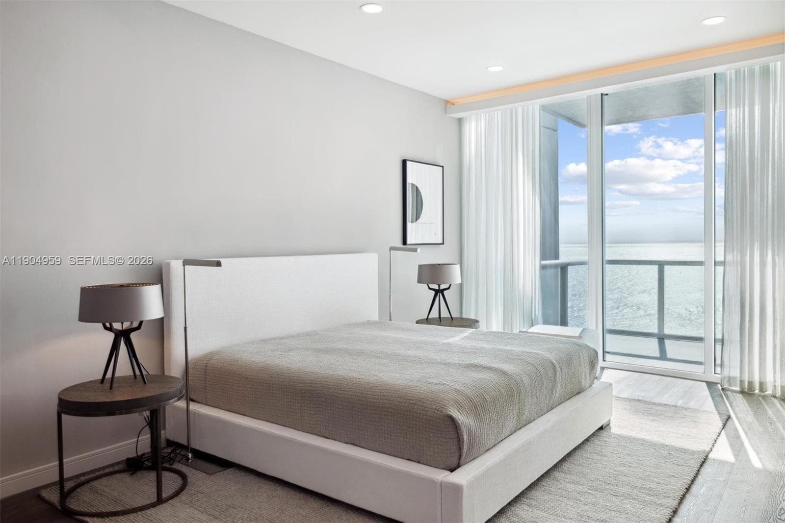 100 S Pointe Dr # 3203, Miami Beach FL 33139 — 24