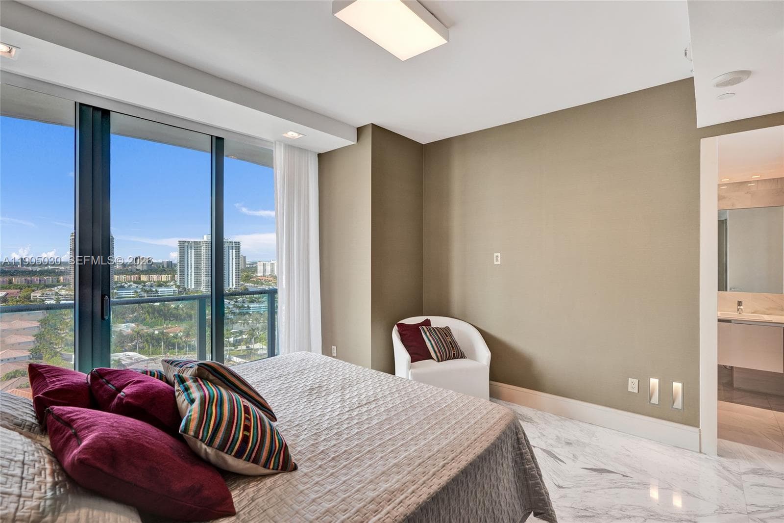 19575 Collins Ave # 16, Sunny Isles Beach FL 33160 — 42
