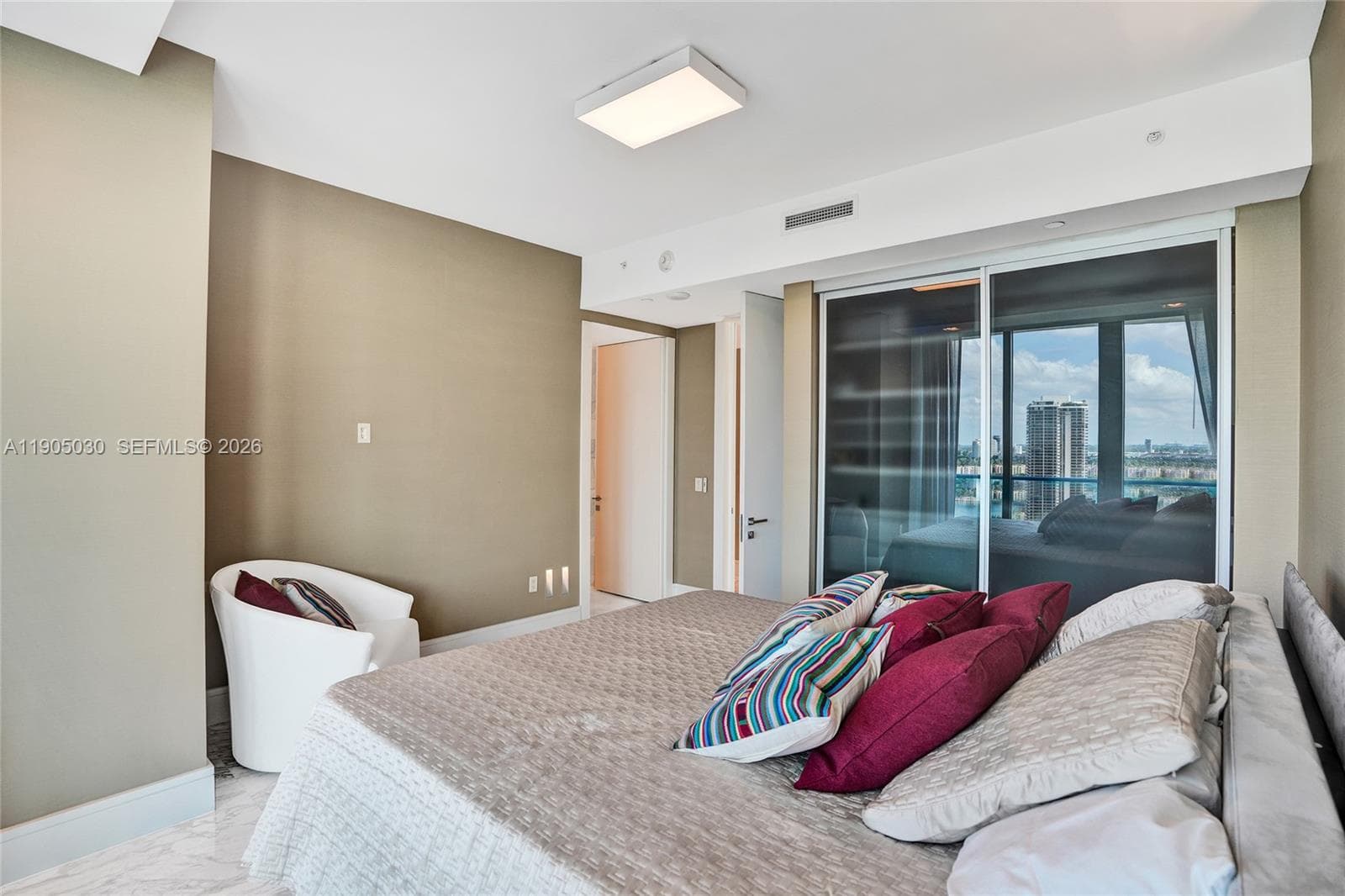 19575 Collins Ave # 16, Sunny Isles Beach FL 33160 — 43