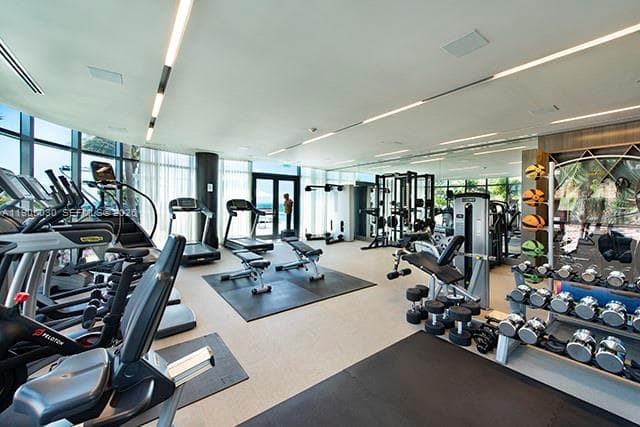 19575 Collins Ave # 16, Sunny Isles Beach FL 33160 — 61