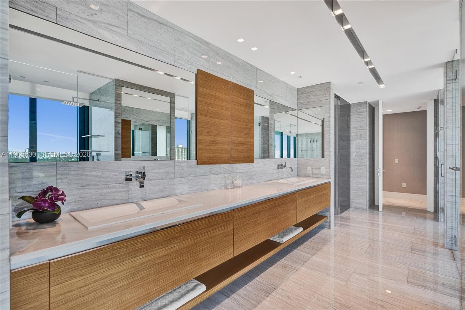 19575 Collins Ave # 16, Sunny Isles Beach FL 33160 — 29