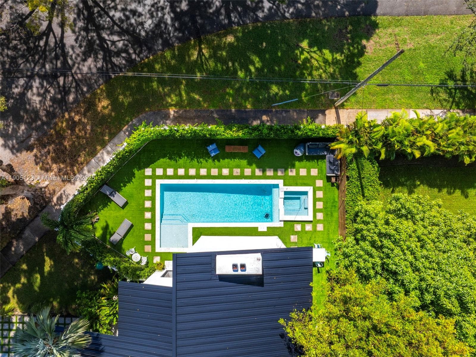 9200 NE 12th Ave, Miami Shores FL 33138 — 69