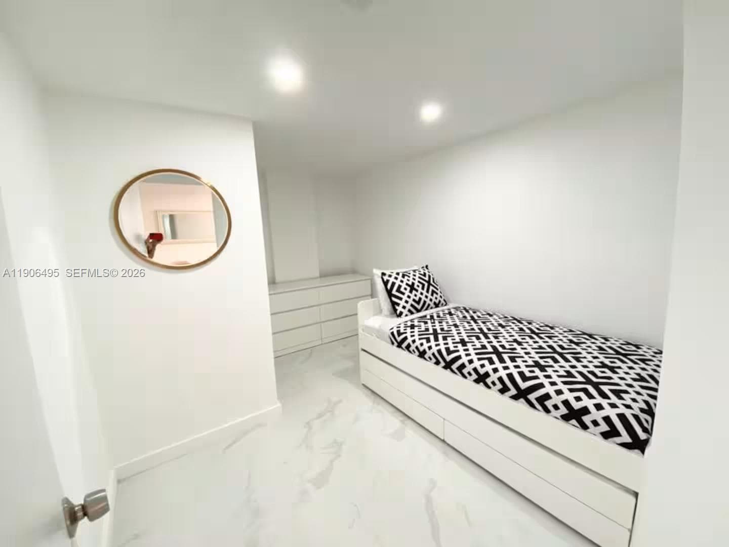 19370 Collins Ave # 10, Sunny Isles Beach FL 33160 — 13