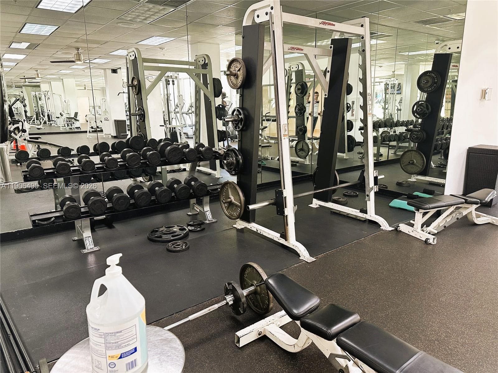 19370 Collins Ave # 10, Sunny Isles Beach FL 33160 — 34