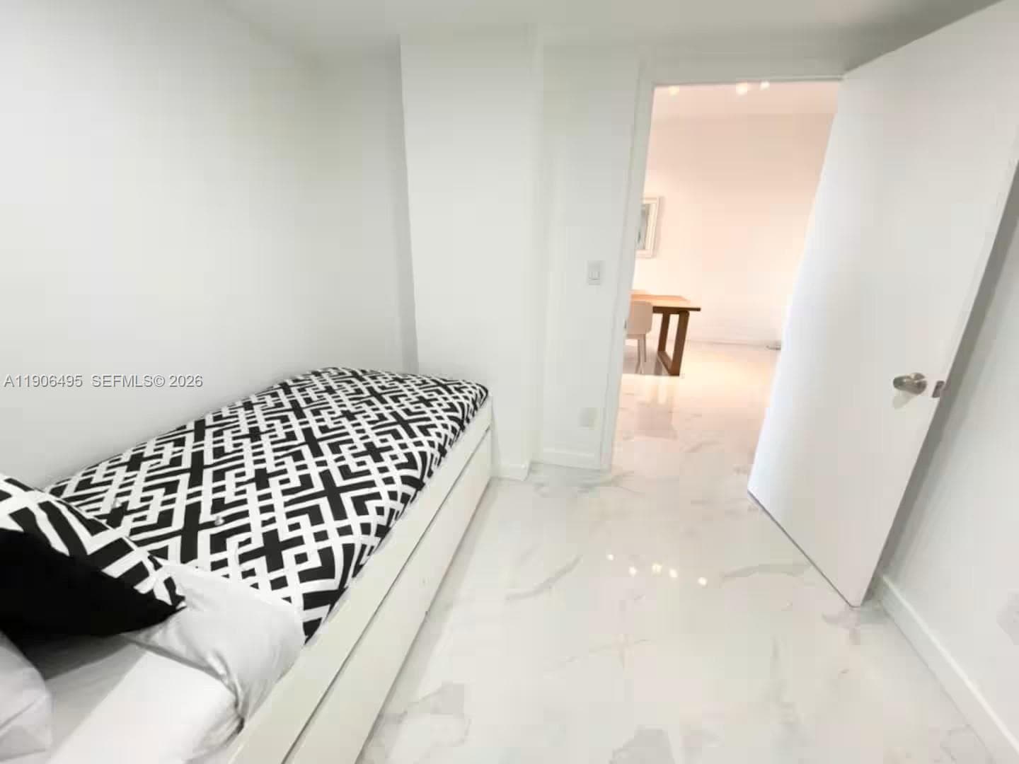 19370 Collins Ave # 10, Sunny Isles Beach FL 33160 — 14