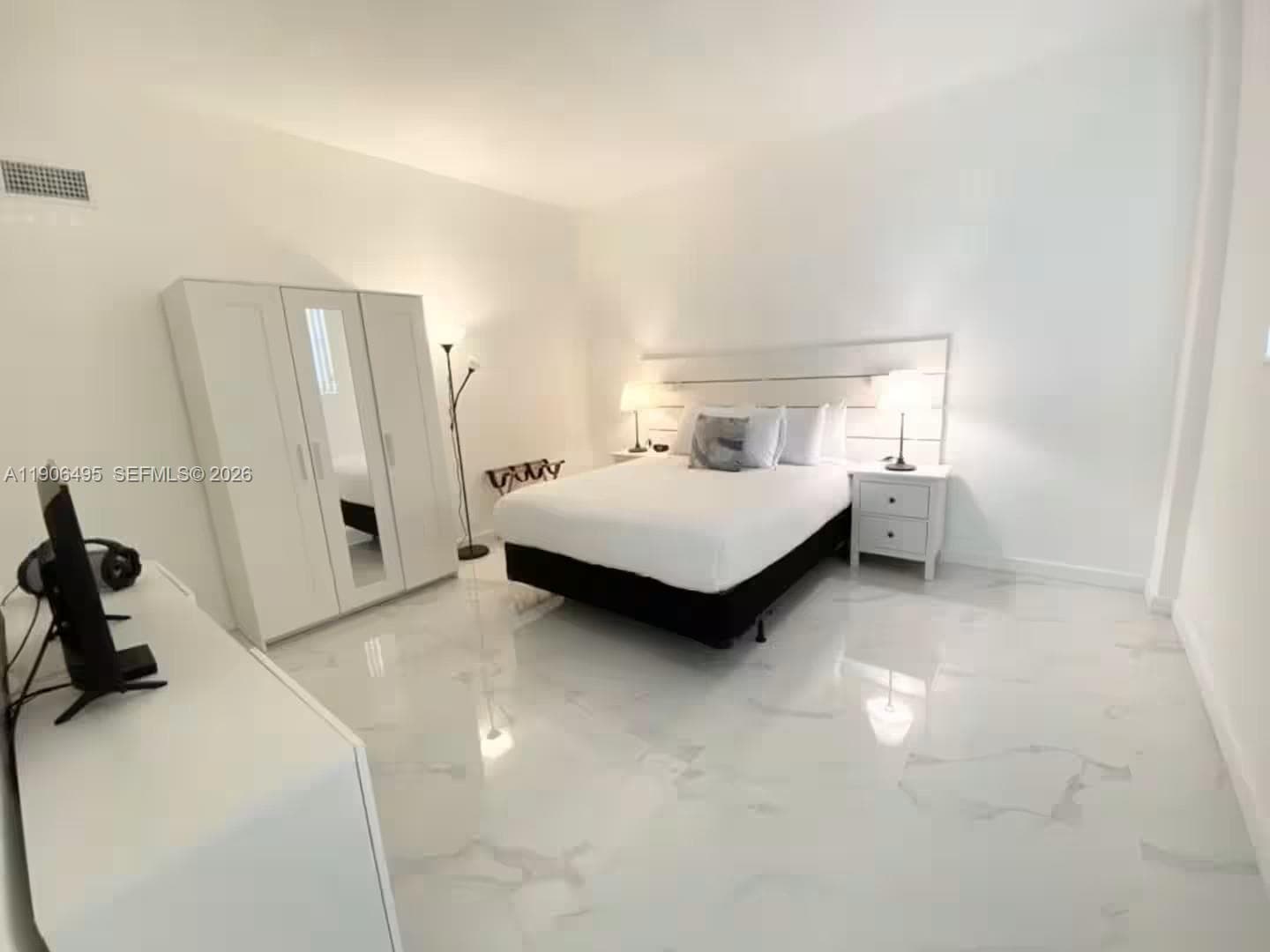 19370 Collins Ave # 10, Sunny Isles Beach FL 33160 — 11