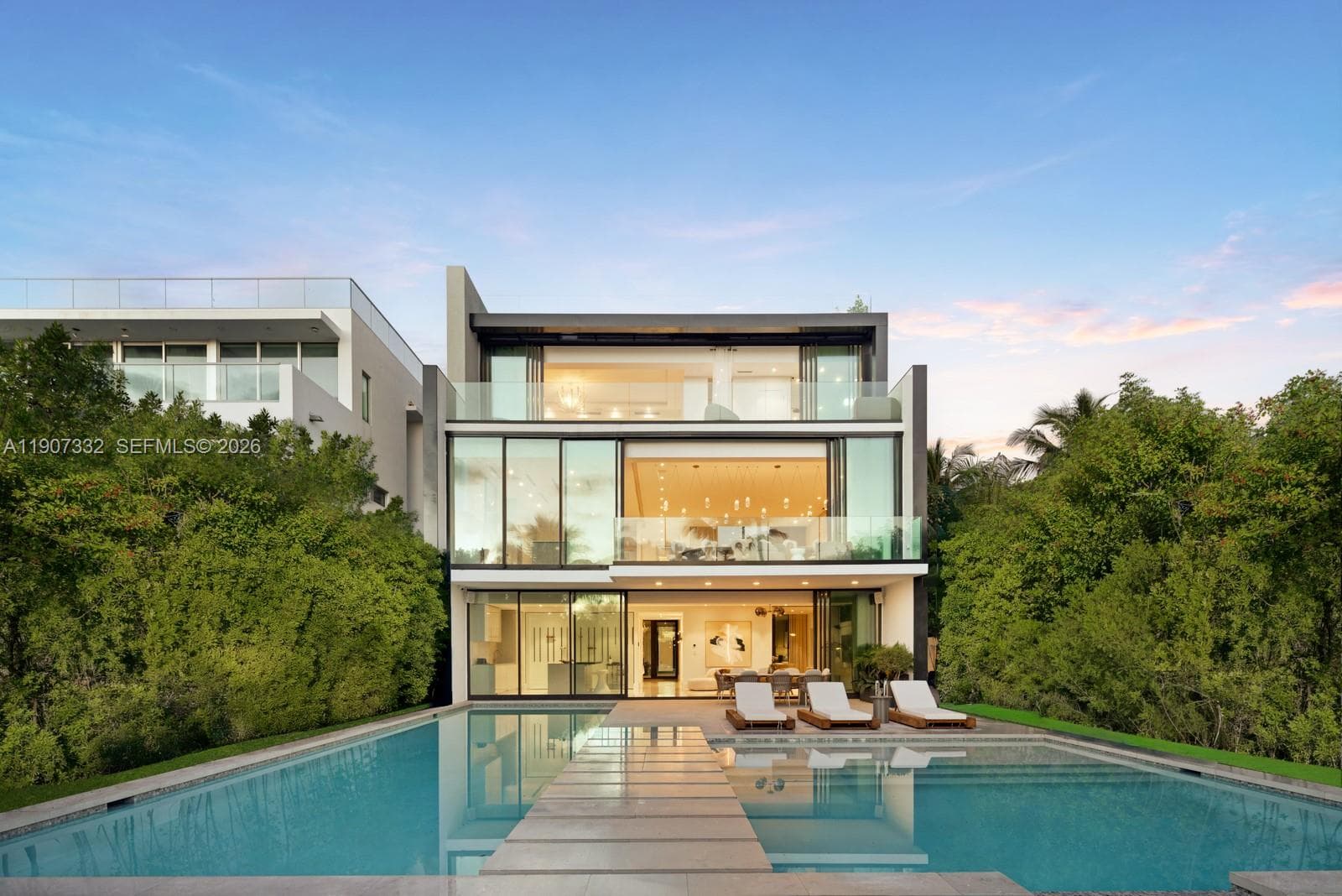 7845 Atlantic Way, Miami Beach FL 33141 — 7