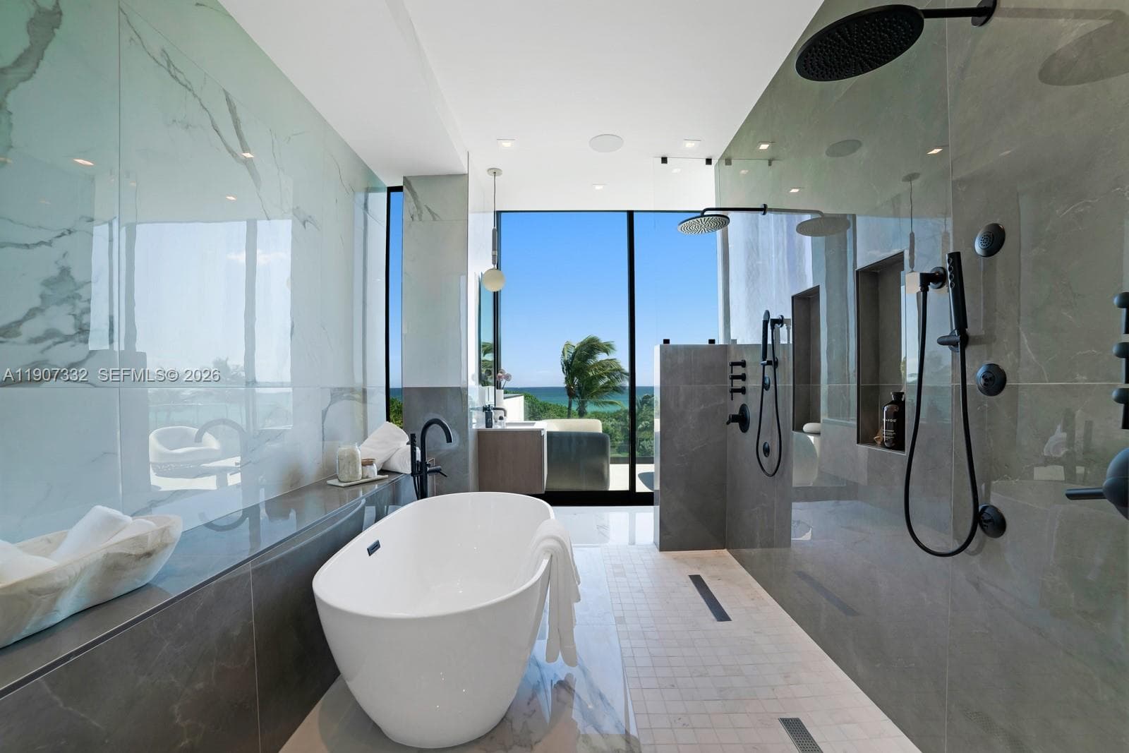 7845 Atlantic Way, Miami Beach FL 33141 — 33