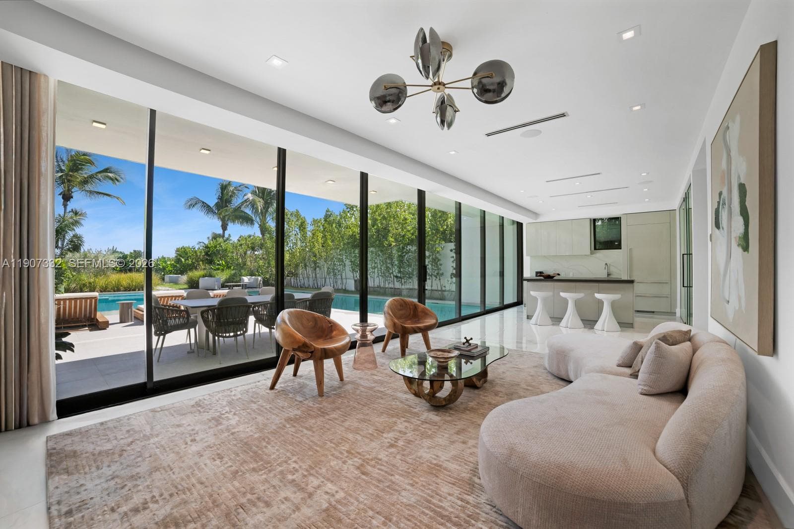 7845 Atlantic Way, Miami Beach FL 33141 — 60