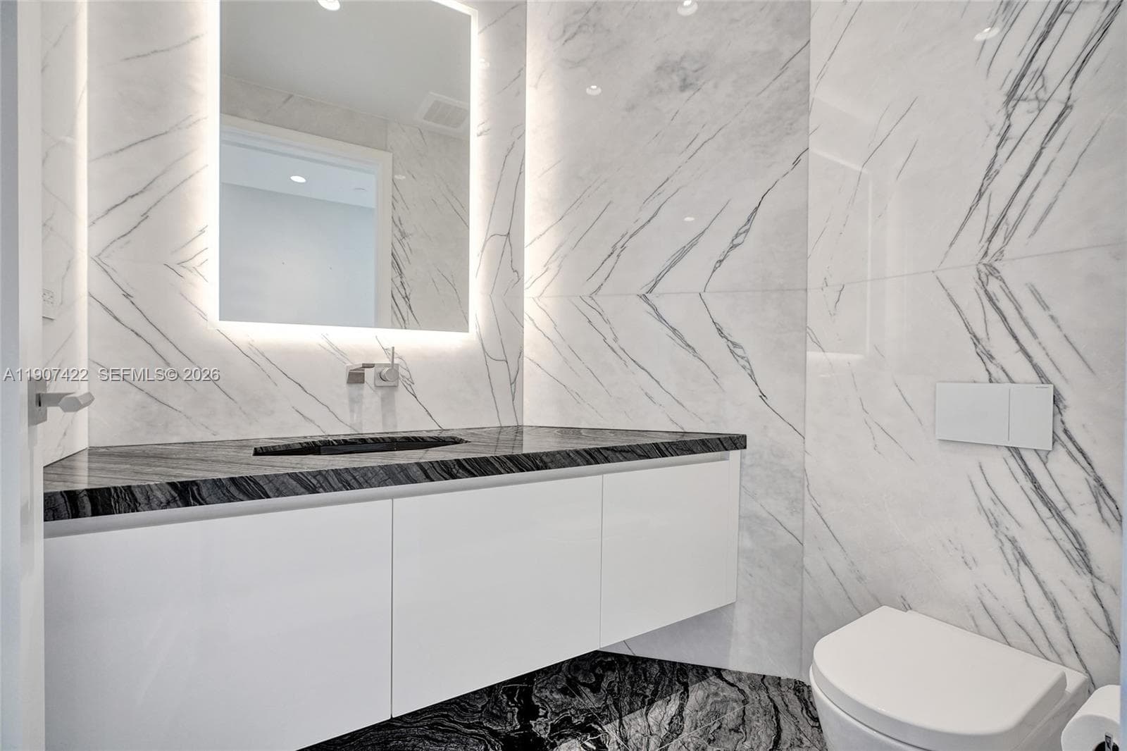 17901 Collins Ave # 2604, Sunny Isles Beach FL 33160 — 23