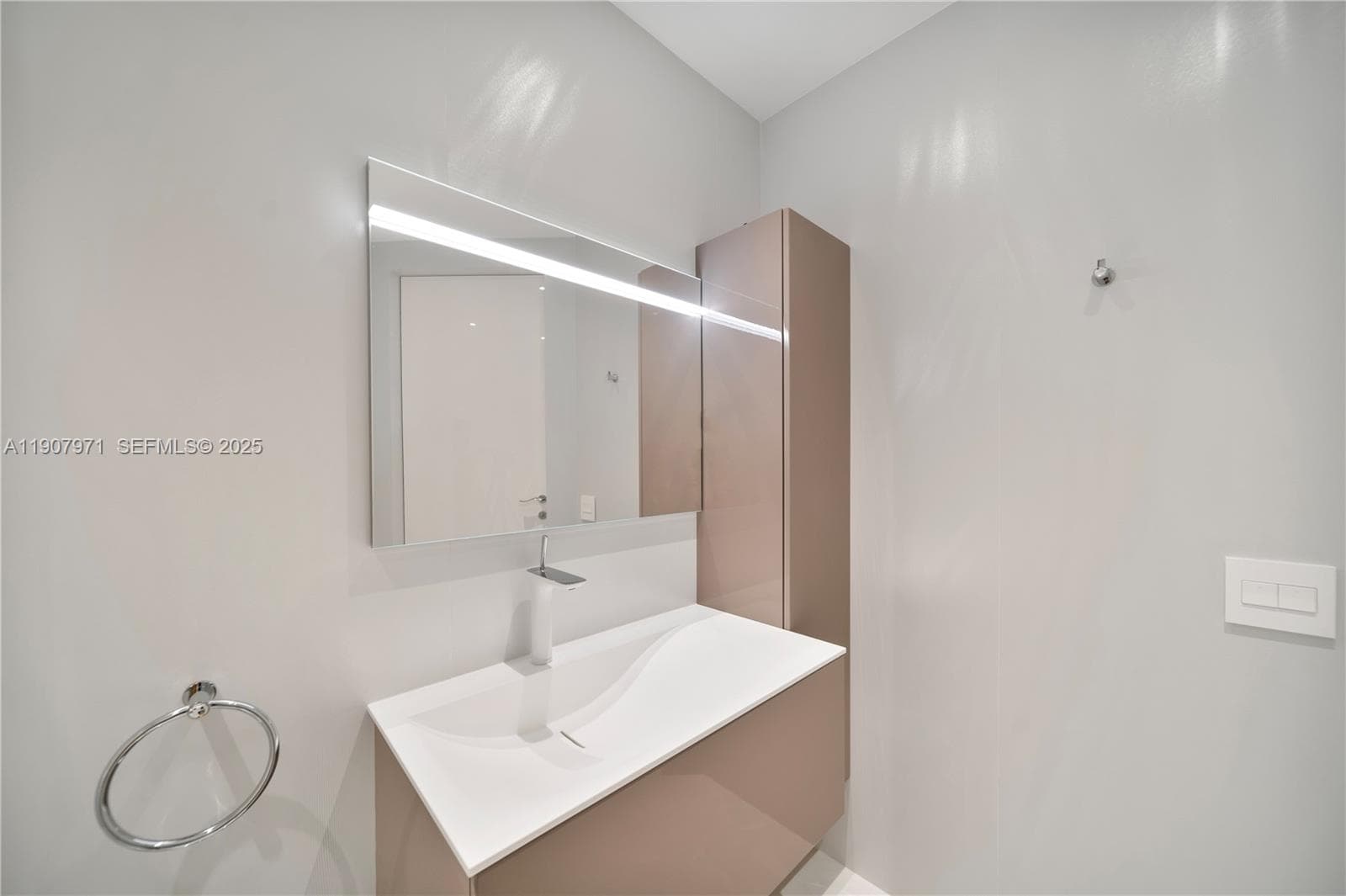 9703 Collins Ave # 1900, Bal Harbour FL 33154 — 18