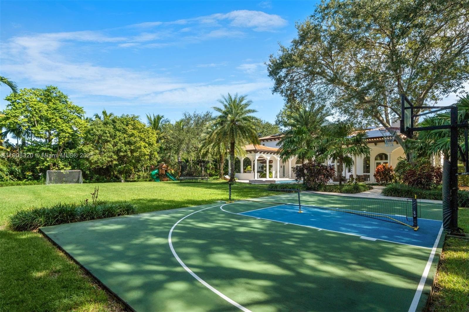 8900 SW 62nd Ct, Pinecrest FL 33156 — 25