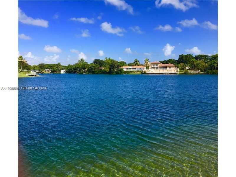2010 NE 196th Ter, North Miami Beach FL 33179 — 2