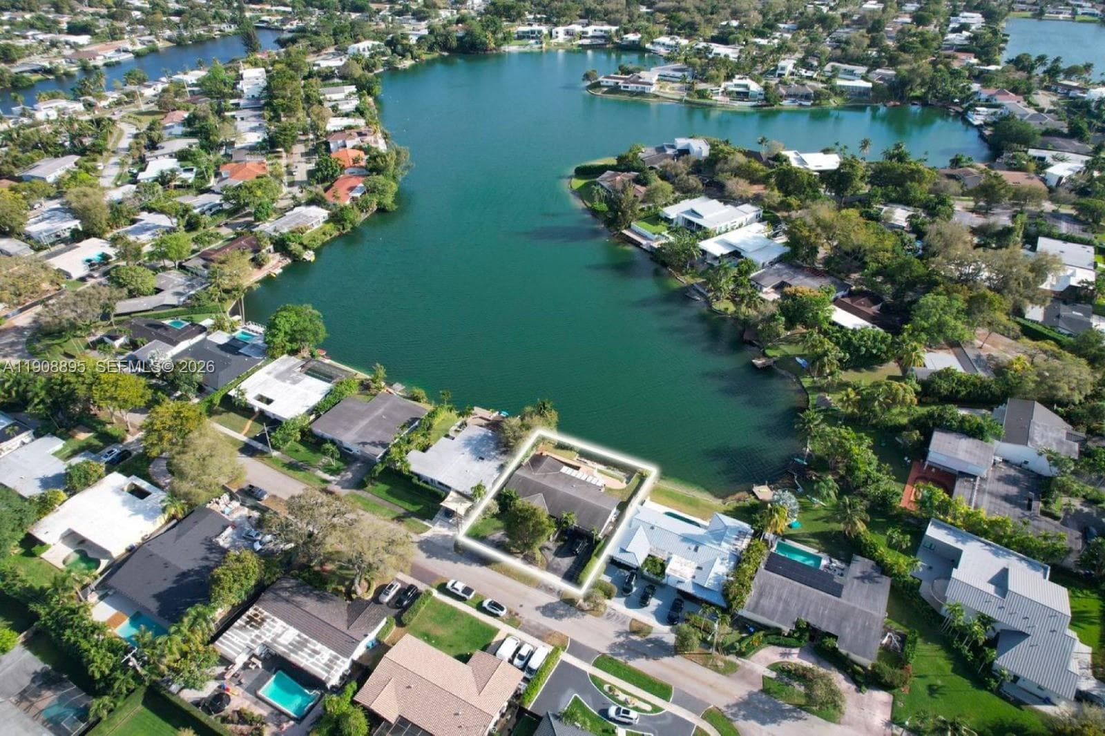 2010 NE 196th Ter, North Miami Beach FL 33179 — 3